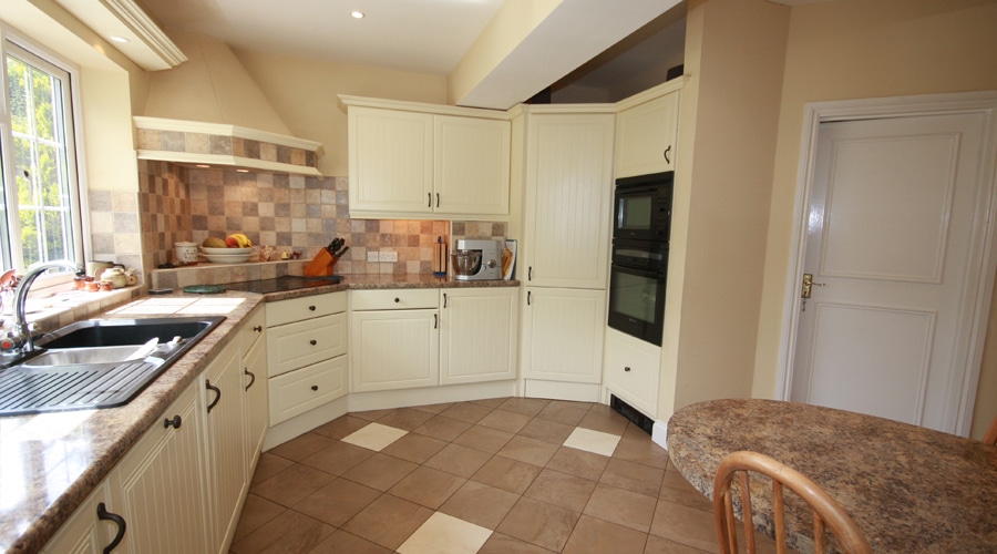 devon-kitchens Devon Kitchens